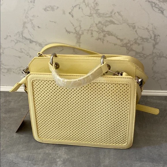 Steve Madden Yellow Textured Crossbody Bag - Picture 2 of 10